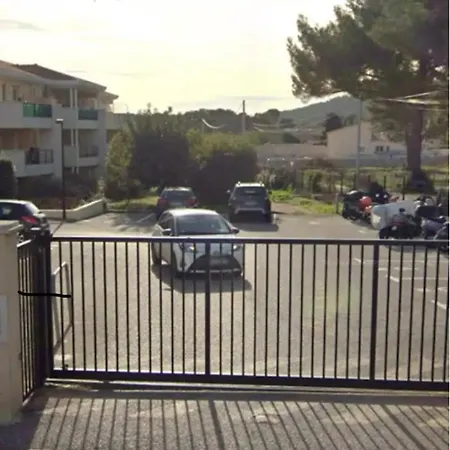 L'azureenne Vue Sur Piscine דירה *