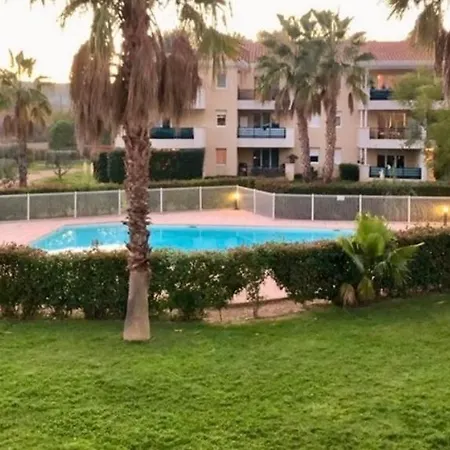 아파트 L'azureenne Vue Sur Piscine 라센느쉬르메르